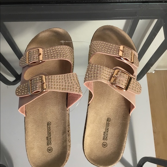 Women Diamond Buckled Sandals it come Size - Picture 4 of 4